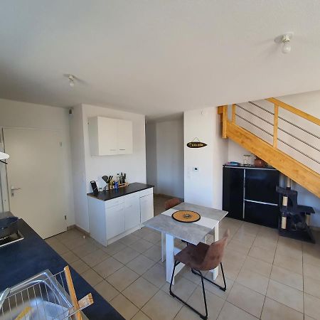 Chambre 11M2 Dans Maison Toute Equipee Tresses ภายนอก รูปภาพ