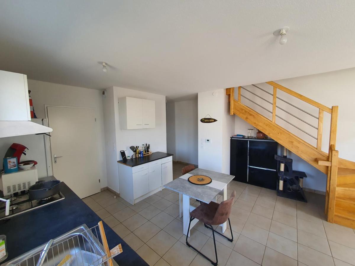 Chambre 11M2 Dans Maison Toute Equipee Tresses ภายนอก รูปภาพ